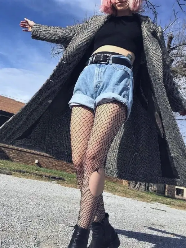styling fishnet tights with shorts