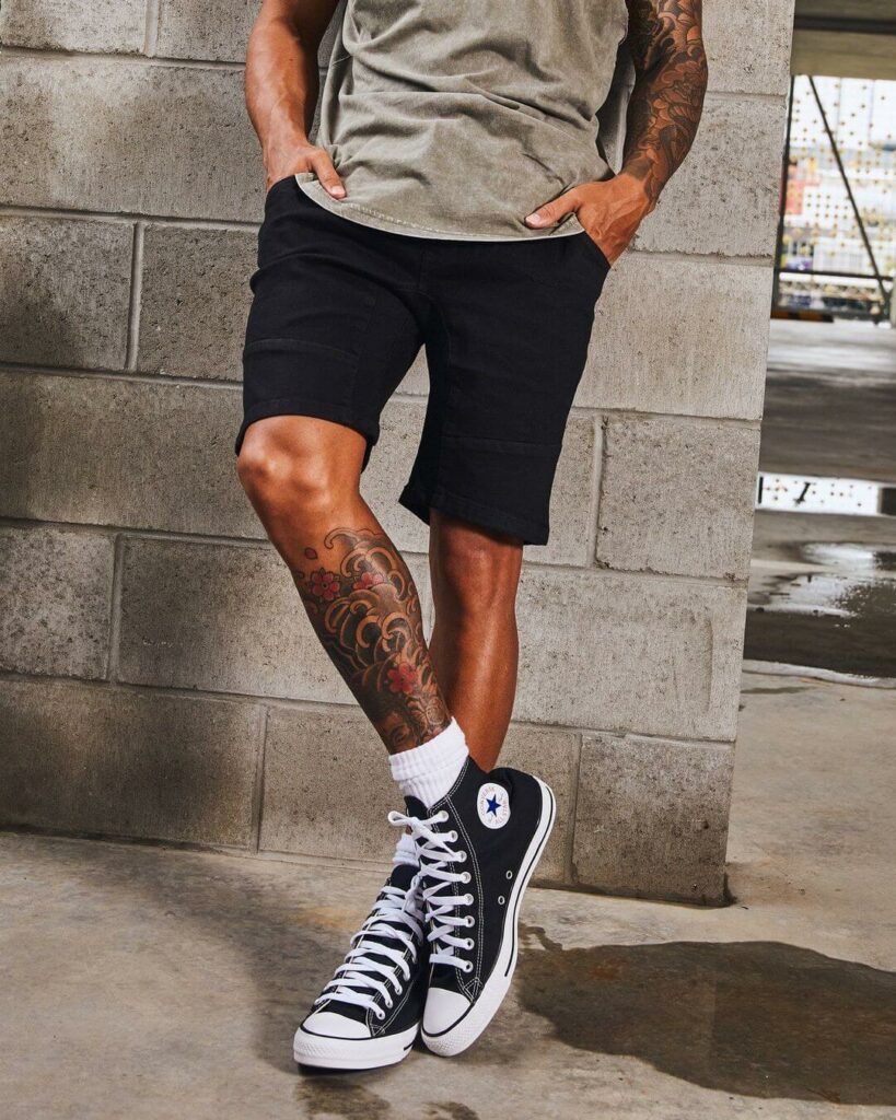 high tops with shorts and plain t-shirt for men